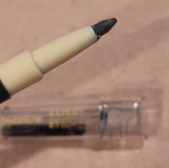 NEW! Maybelline Expert Eye Pencil Charcoal Gray - Picture 3 of 4